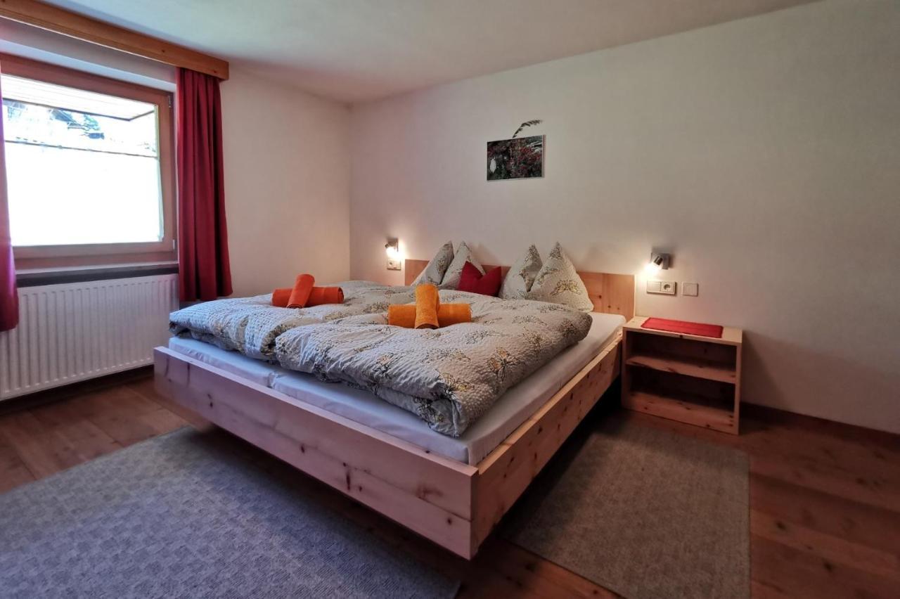 Bio-Bauernhof Mairinghof-Paris Villa Silandro Eksteriør billede